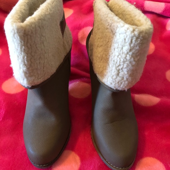 Rue21 Booties - Picture 3 of 3